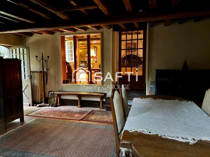 Maison - 248 m² - 9 pièces