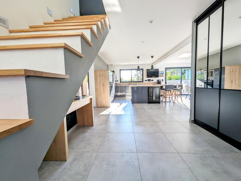 Maison - 156 m² - 5 pièces