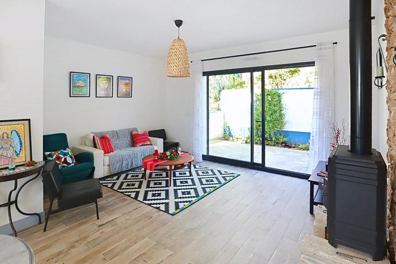 Maison - 180 m² - 6 pièces