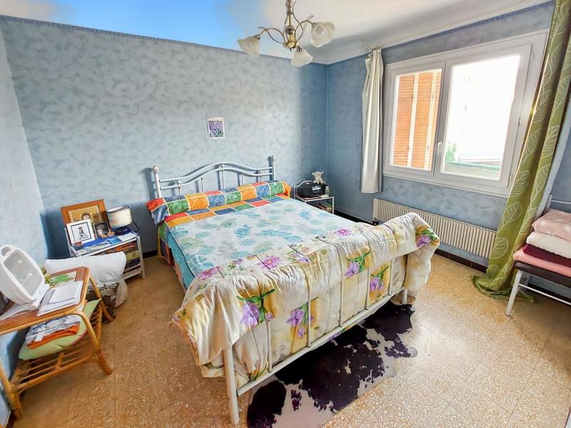 Maison - 207 m² - 11 pièces