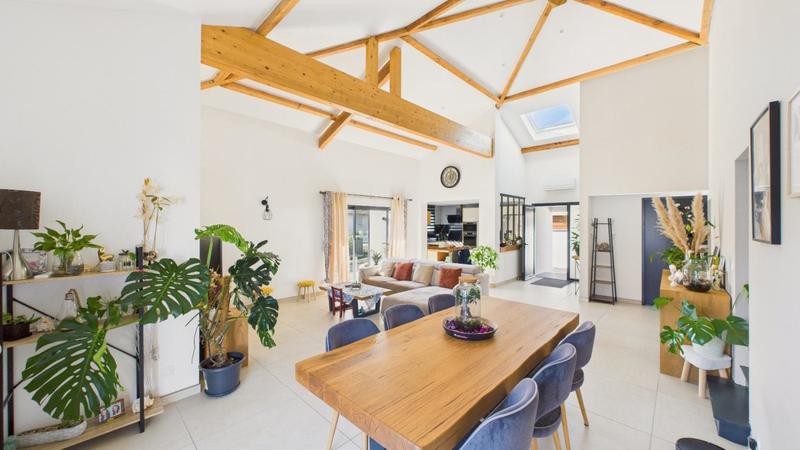 Maison - 155 m² - 7 pièces