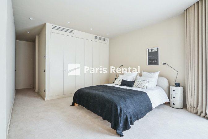 Appartement - 216 m² - 4 pièces