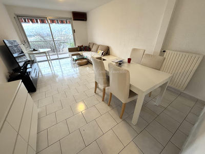 Appartement - 62 m² - 2 pièces