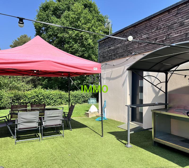 Villa - 80 m² - 4 pièces