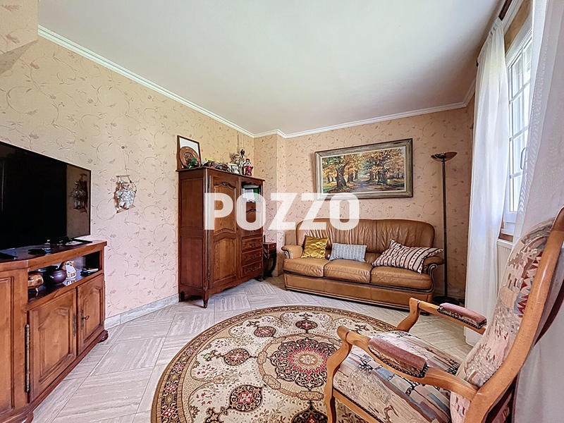 Maison - 144 m² - 7 pièces