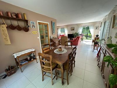 Maison - 155 m² - 6 pièces