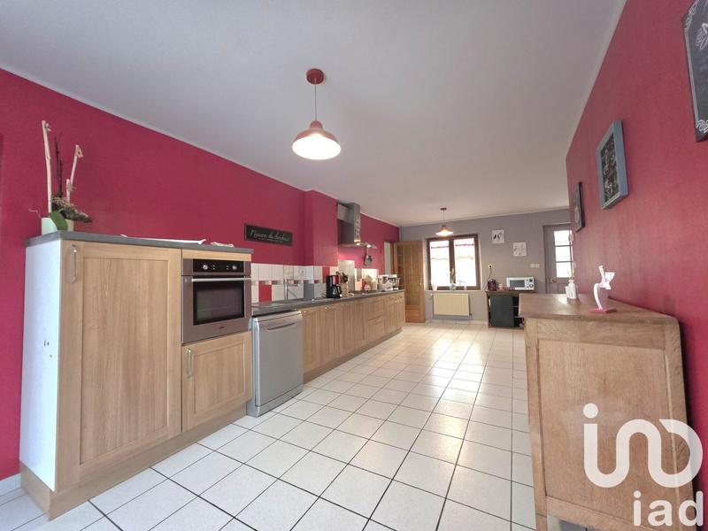 Maison de campagne - 200 m² - 6 pièces