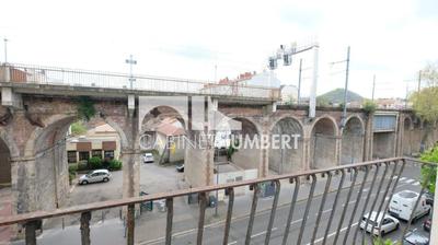 Appartement - 92 m² - 4 pièces