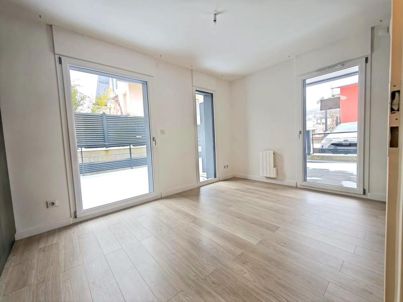 Appartement - 65 m² - 4 pièces