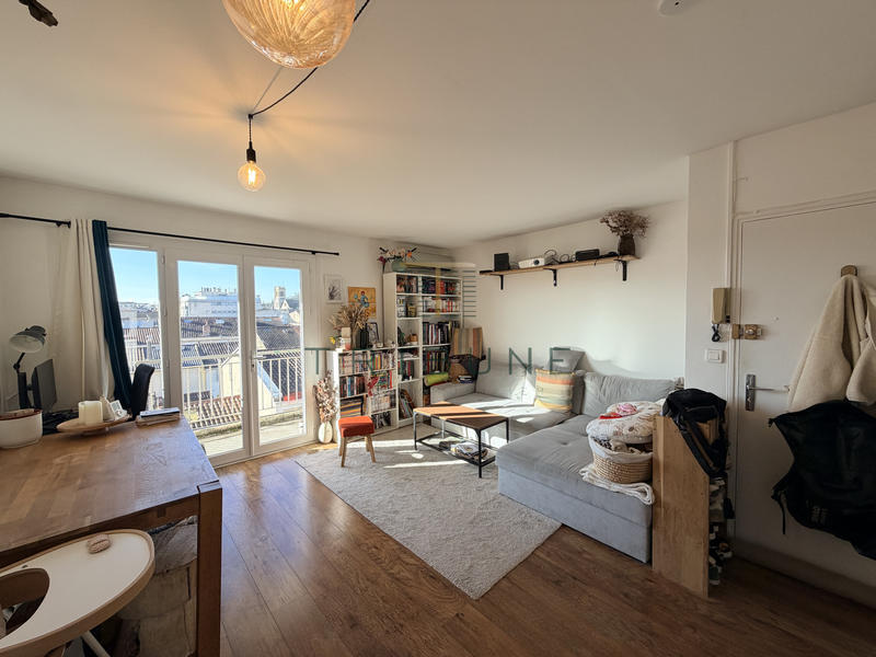 Appartement - 57 m² - 3 pièces