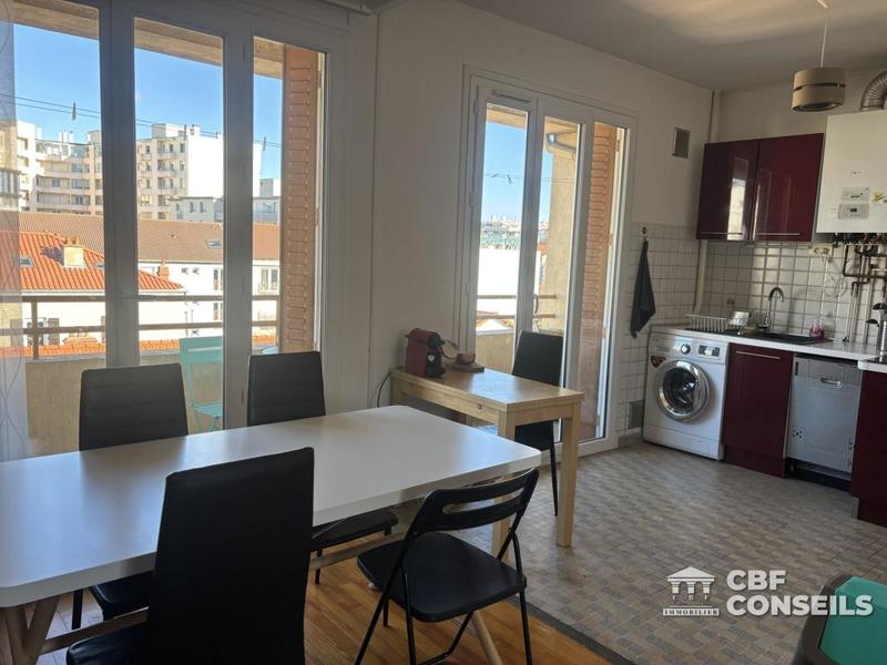 Appartement - 70 m² - 4 pièces