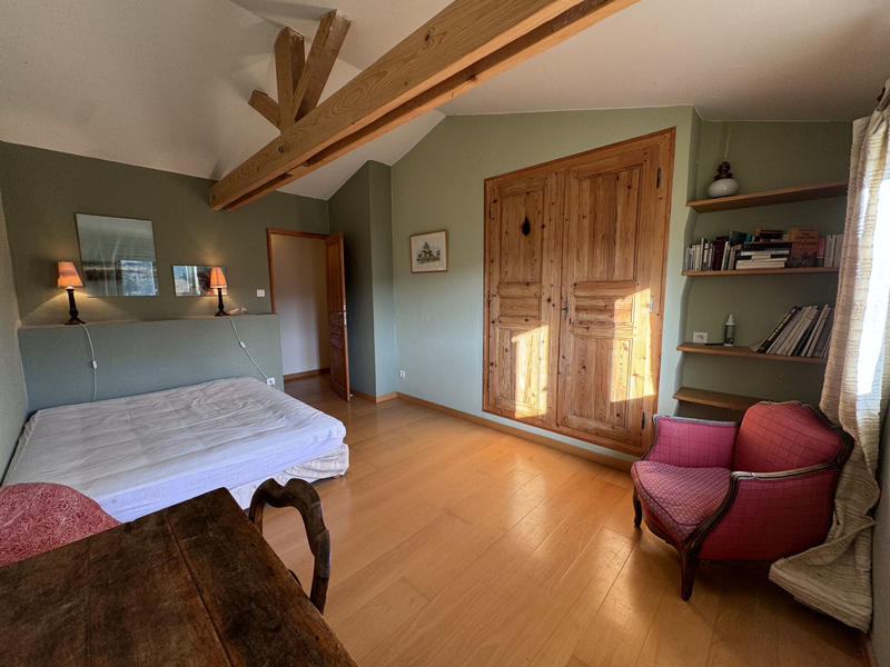 Maison - 364 m² - 11 pièces