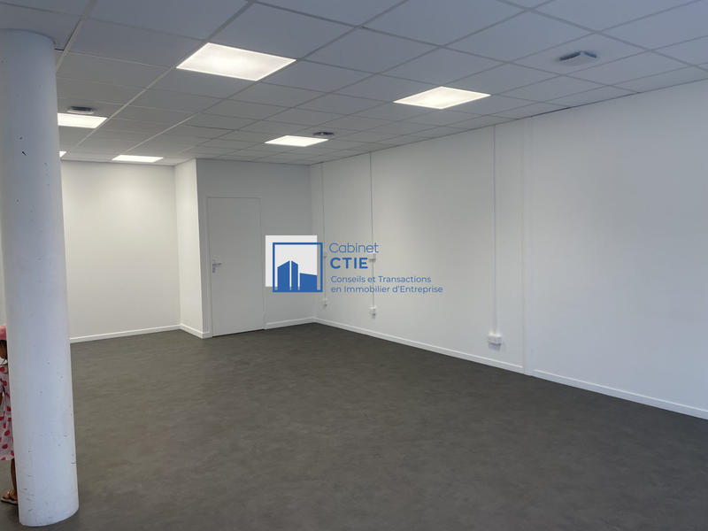 Local commercial - 54 m²