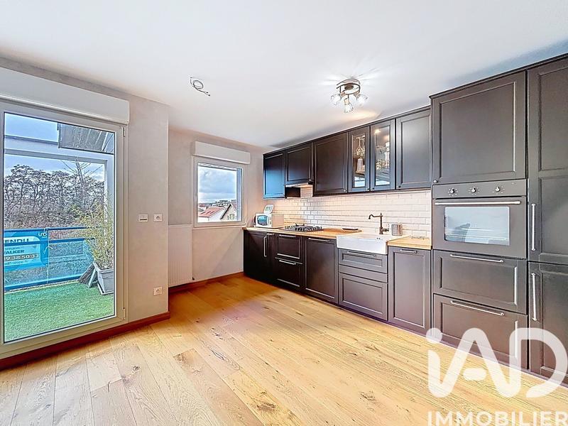 Appartement - 75 m² - 4 pièces