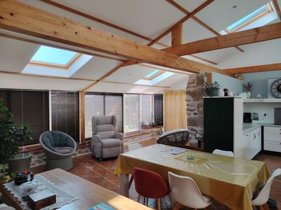 Corps de ferme - 157 m² - 6 pièces