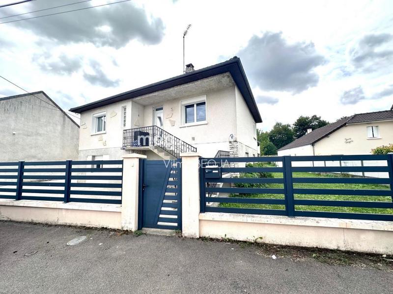 Maison - 143 m² - 5 pièces