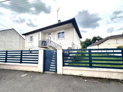 Maison - 143 m² - 5 pièces