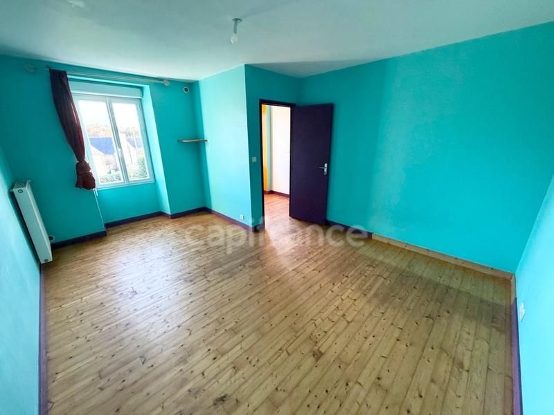 Maison de village - 80 m² - 5 pièces