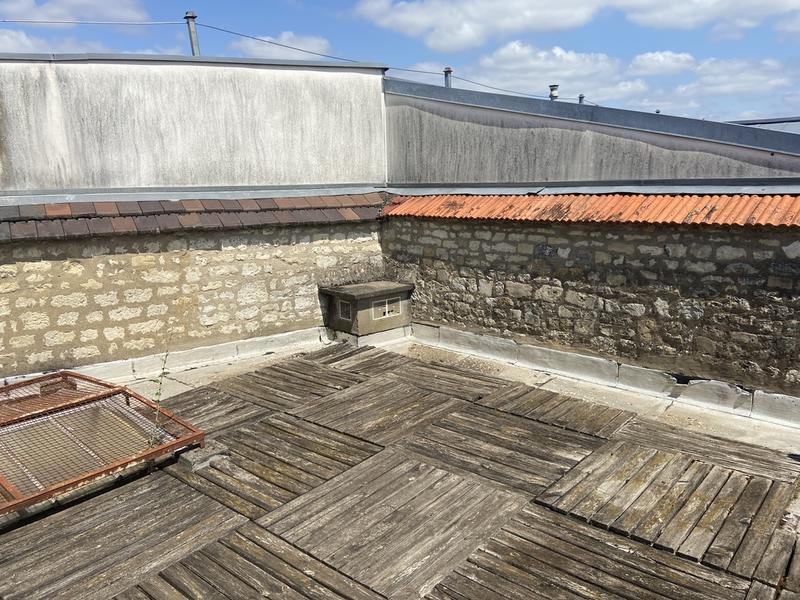 Local d'activité / Entrepôt - 576 m²