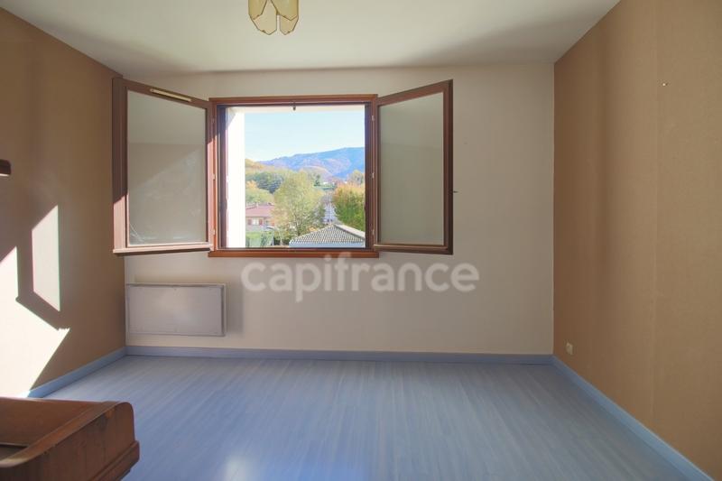 Appartement - 88 m² - 4 pièces