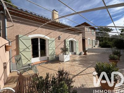 Maison - 177 m² - 6 pièces