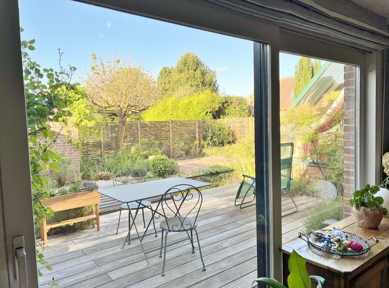 Maison - 206 m² - 8 pièces