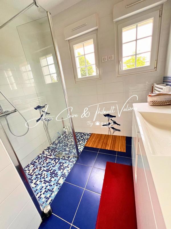 Maison - 110 m² - 7 pièces