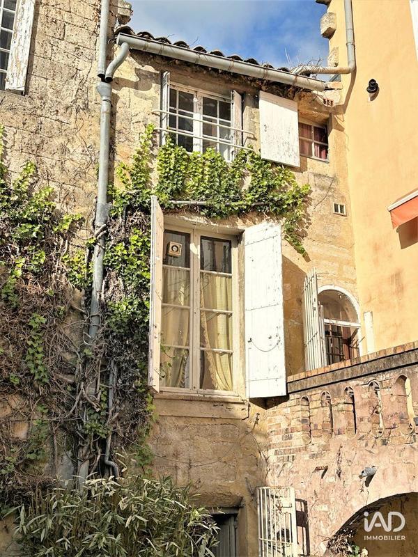 Maison - 690 m² - 17 pièces