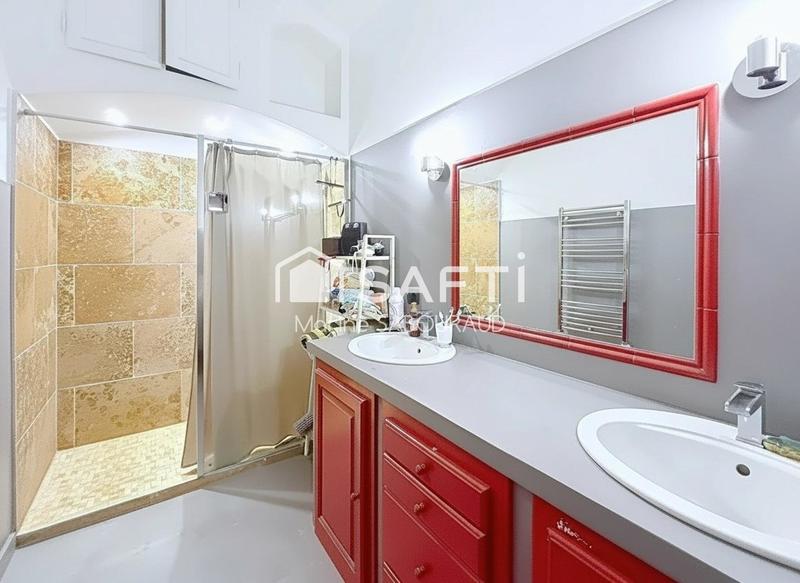 Maison - 170 m² - 5 pièces