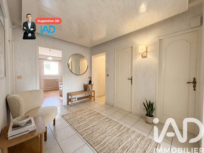 Appartement - 82 m² - 3 pièces