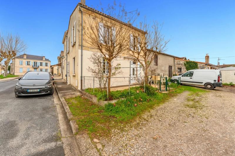 Maison en pierre - 87 m² - 4 pièces