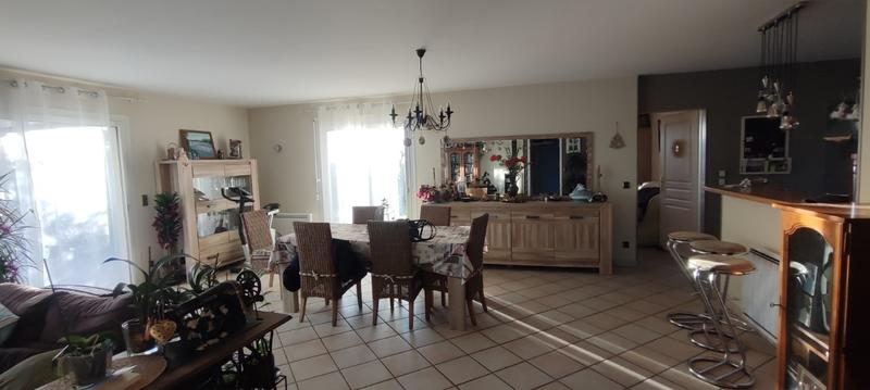 Maison - 130 m² - 6 pièces