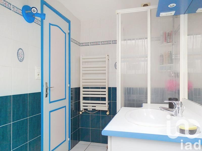 Maison - 179 m² - 9 pièces