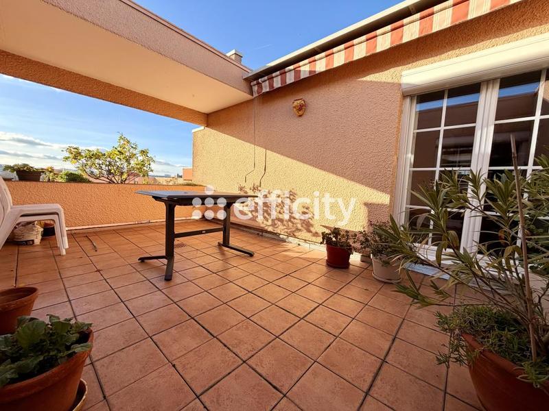 Appartement - 100 m² - 3 pièces