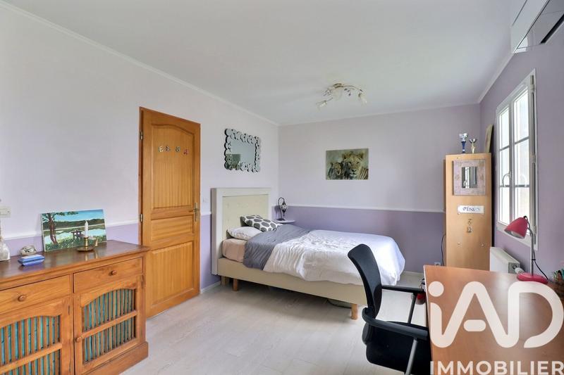 Maison - 140 m² - 8 pièces