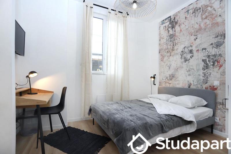 Chambre - 11 m² - 1 pièce