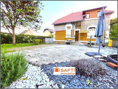 Maison de maîtres - 125 m² - 5 pièces