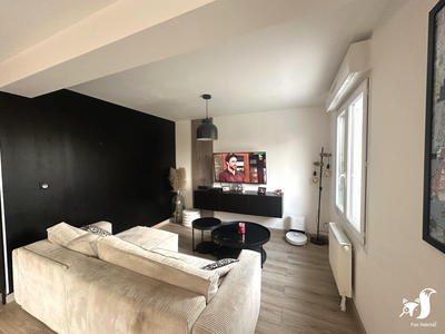 Maison - 90 m² - 4 pièces