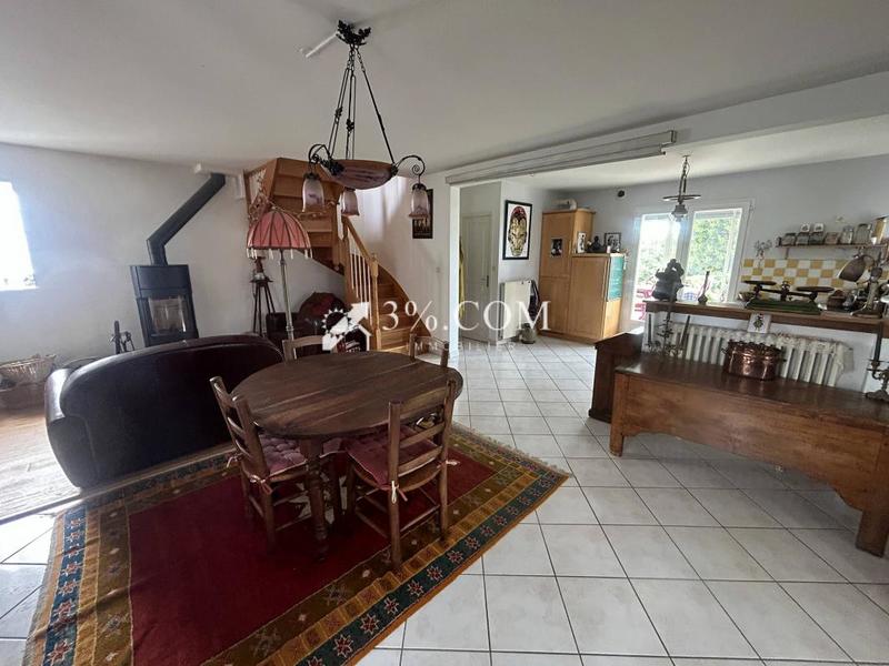 Maison - 136 m² - 6 pièces