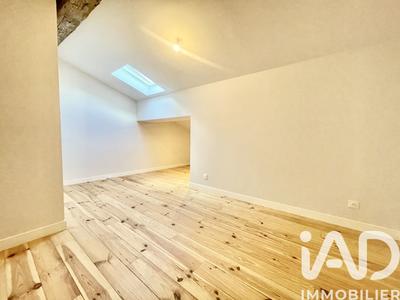 Appartement - 178 m² - 5 pièces