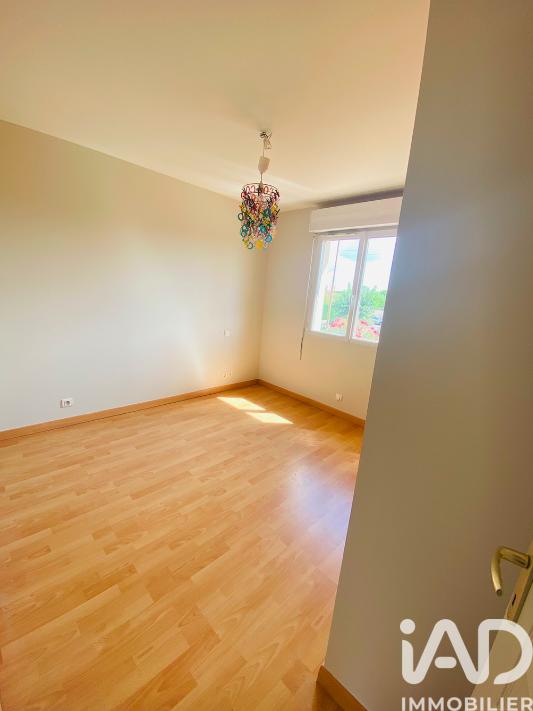 Maison - 93 m² - 5 pièces