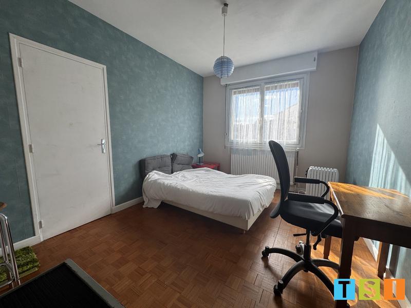 Maison de ville - 205 m² - 10 pièces