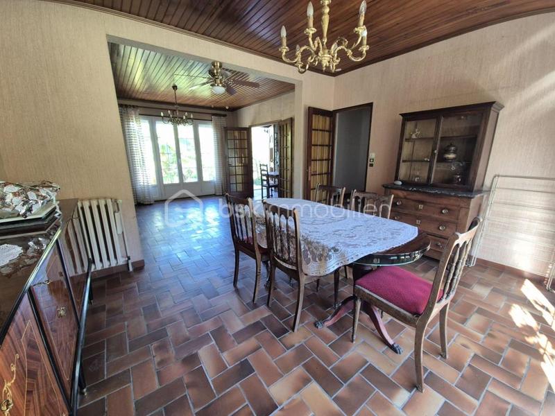 Maison traditionnelle - 90 m² - 4 pièces