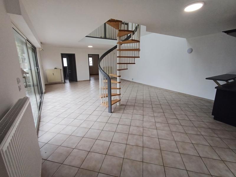 Duplex - 117 m² - 5 pièces