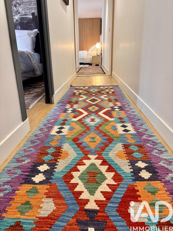 Maison - 180 m² - 8 pièces