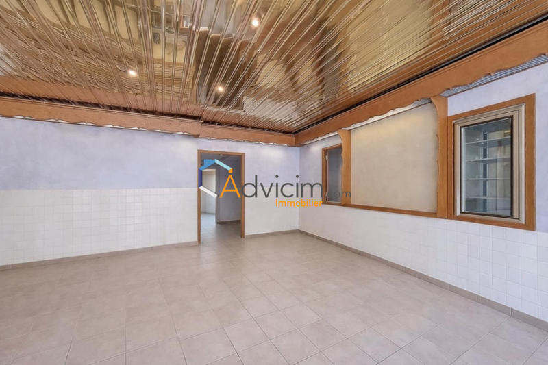 Maison ancienne - 216 m² - 7 pièces