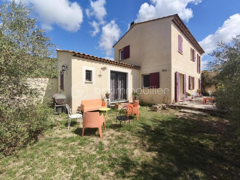 Maison - 120 m² - 5 pièces