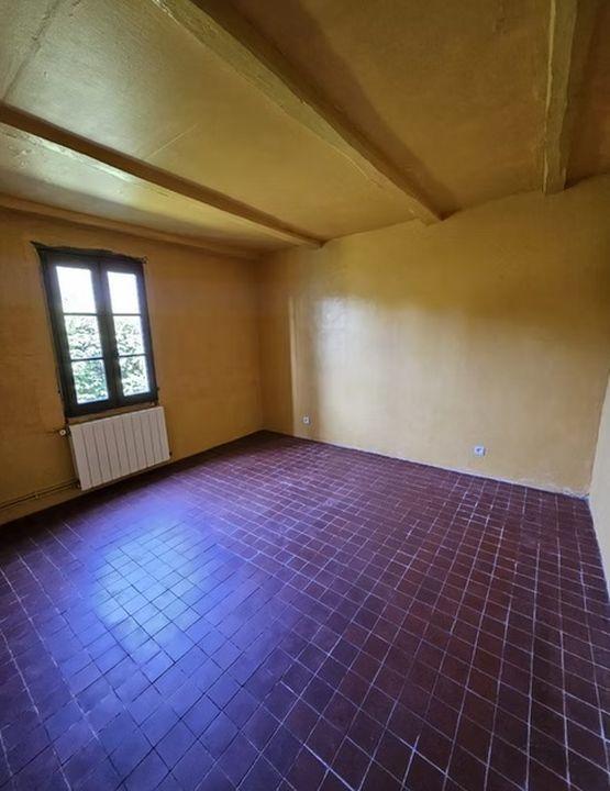Propriété - 131 m² - 4 pièces