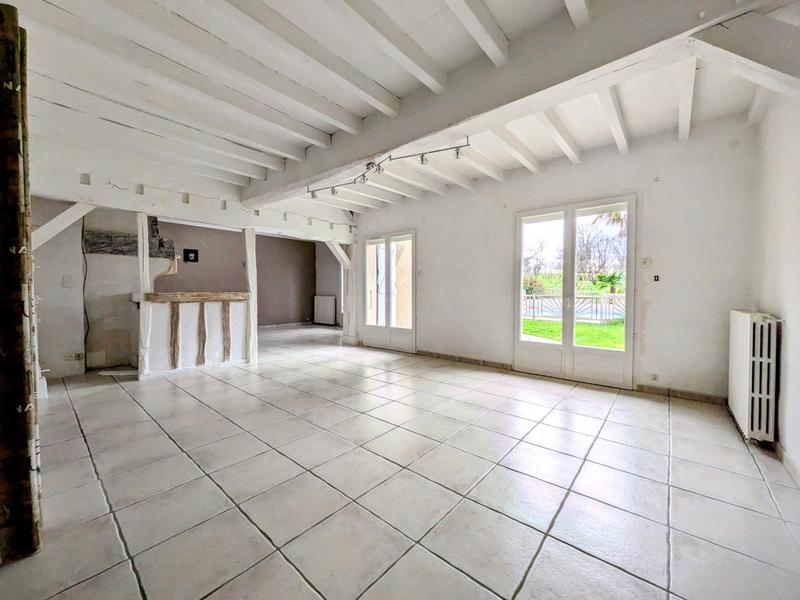 Maison - 274 m² - 8 pièces