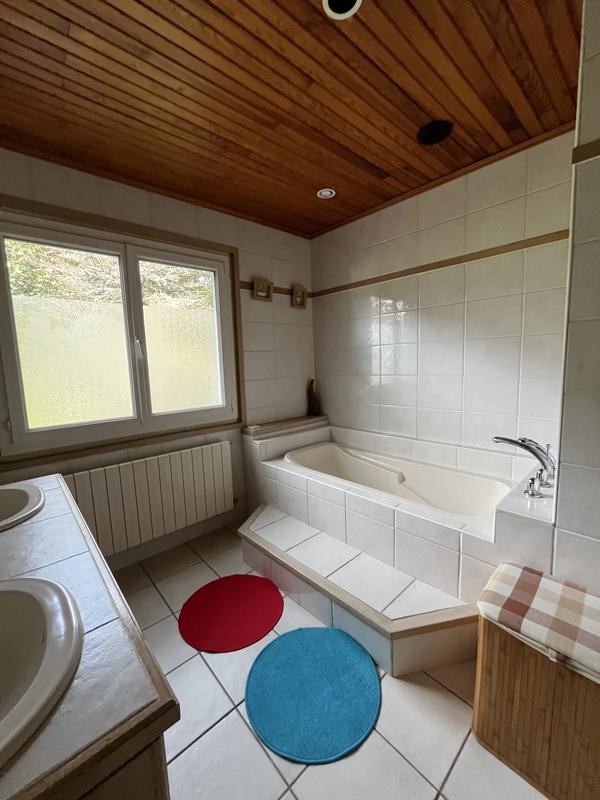 Châlet - 210 m² - 9 pièces